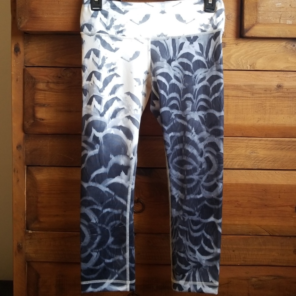 Lululemon wunder unders